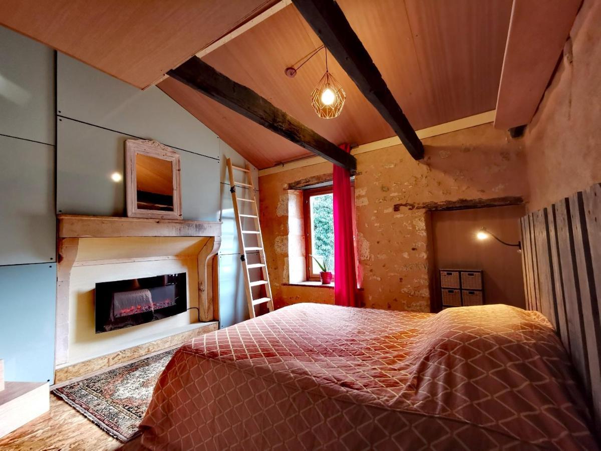 Chambres Des Forges Cellefrouin Buitenkant foto
