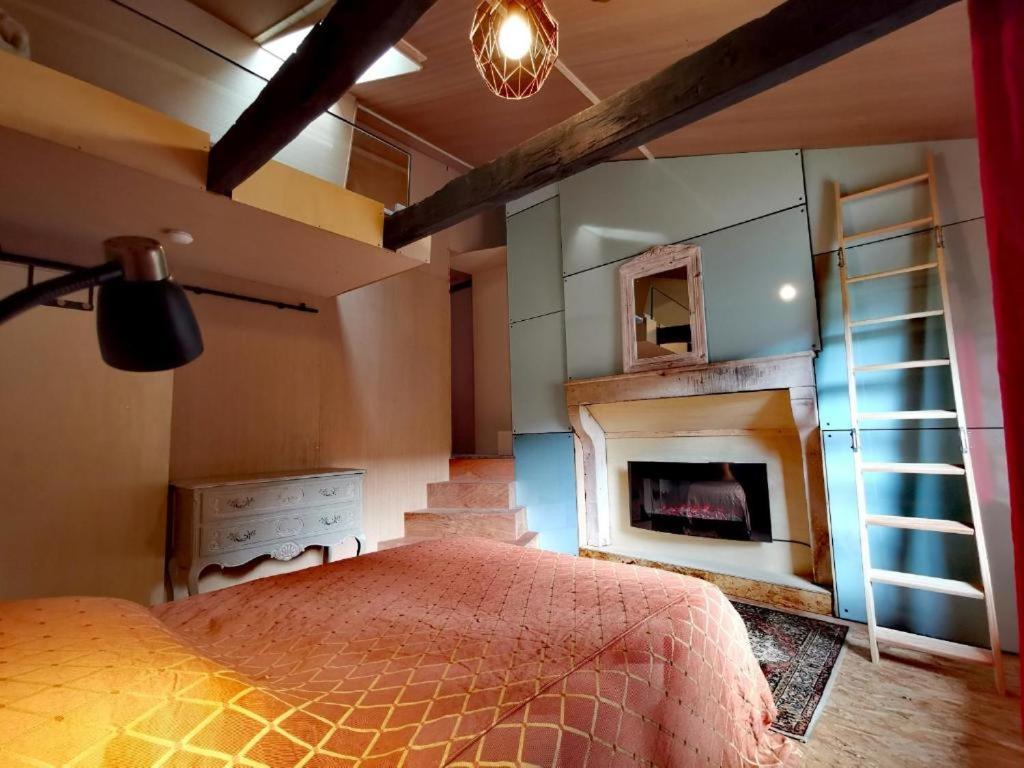 Chambres Des Forges Cellefrouin Buitenkant foto